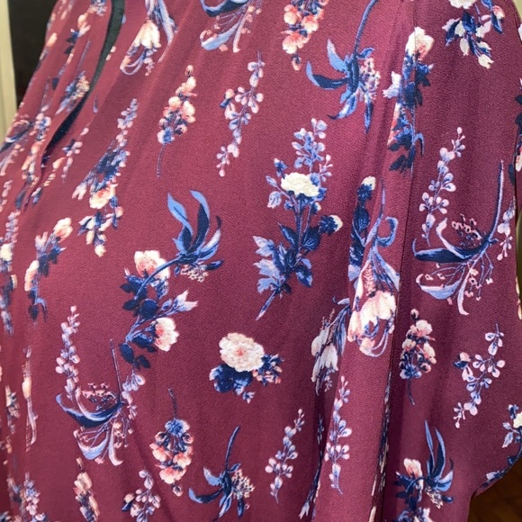 Alice Blue plum & navy floral women’s shirt Medium​ - Picture 7 of 10